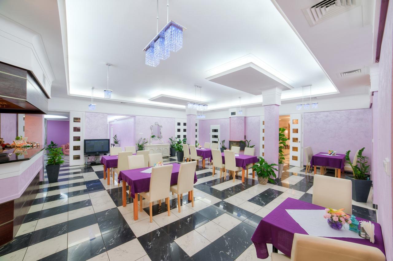 Imperium - Hotel Restauracja Firlej Εξωτερικό φωτογραφία