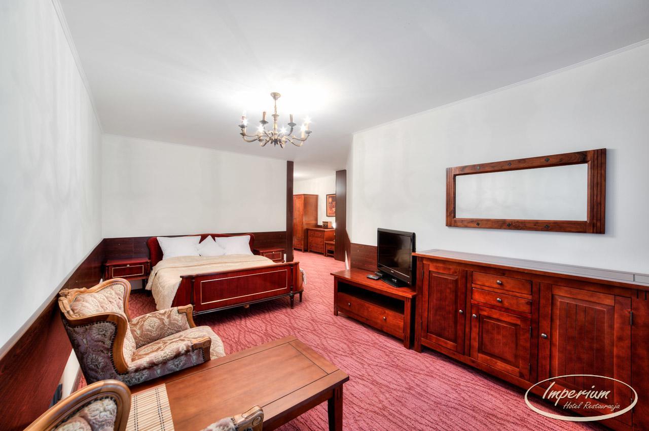 Imperium - Hotel Restauracja Firlej Εξωτερικό φωτογραφία