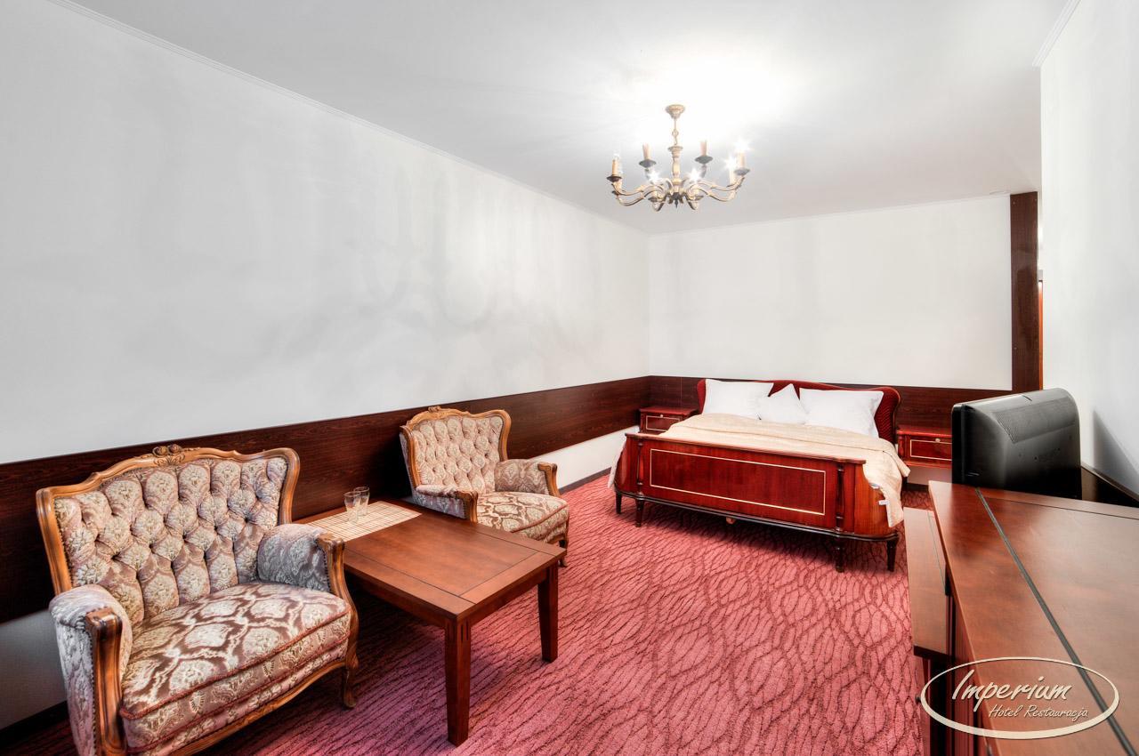 Imperium - Hotel Restauracja Firlej Εξωτερικό φωτογραφία